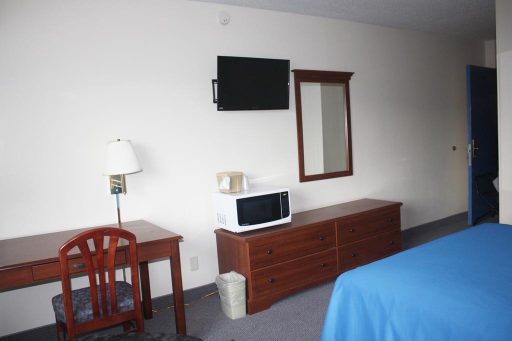 Main Street Lodge And Suites 포트휴런 외부 사진