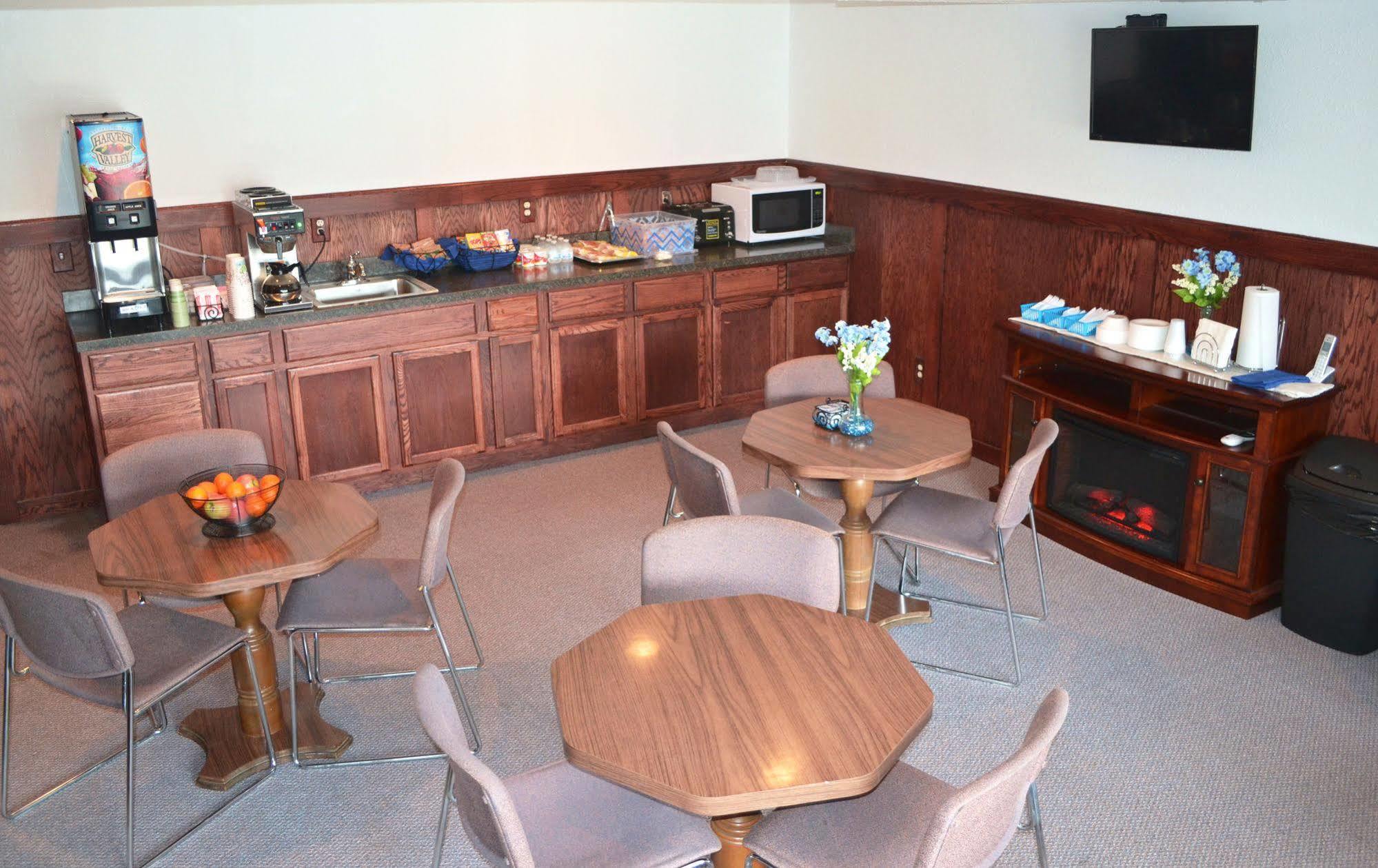 Main Street Lodge And Suites 포트휴런 외부 사진