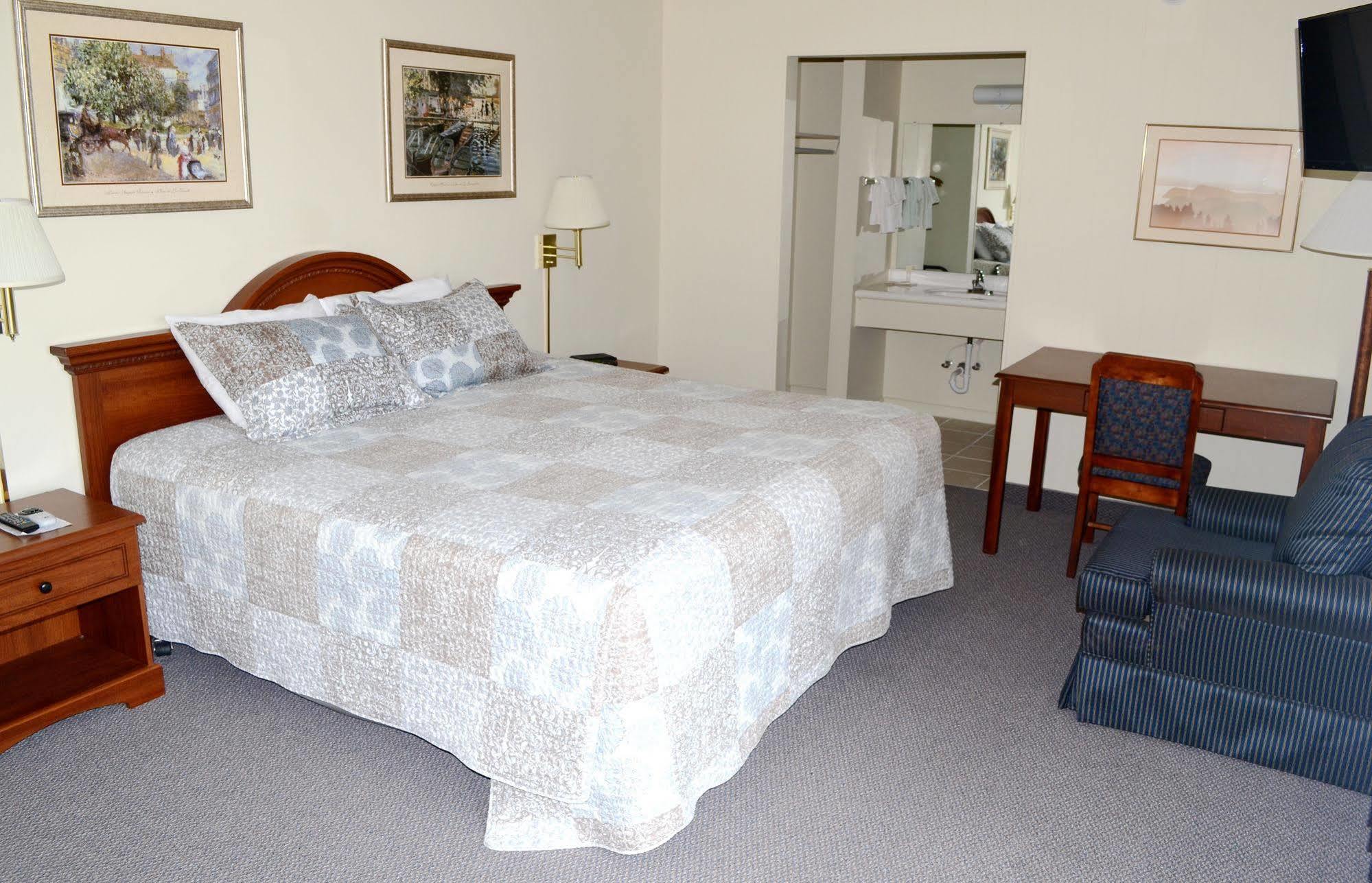 Main Street Lodge And Suites 포트휴런 외부 사진